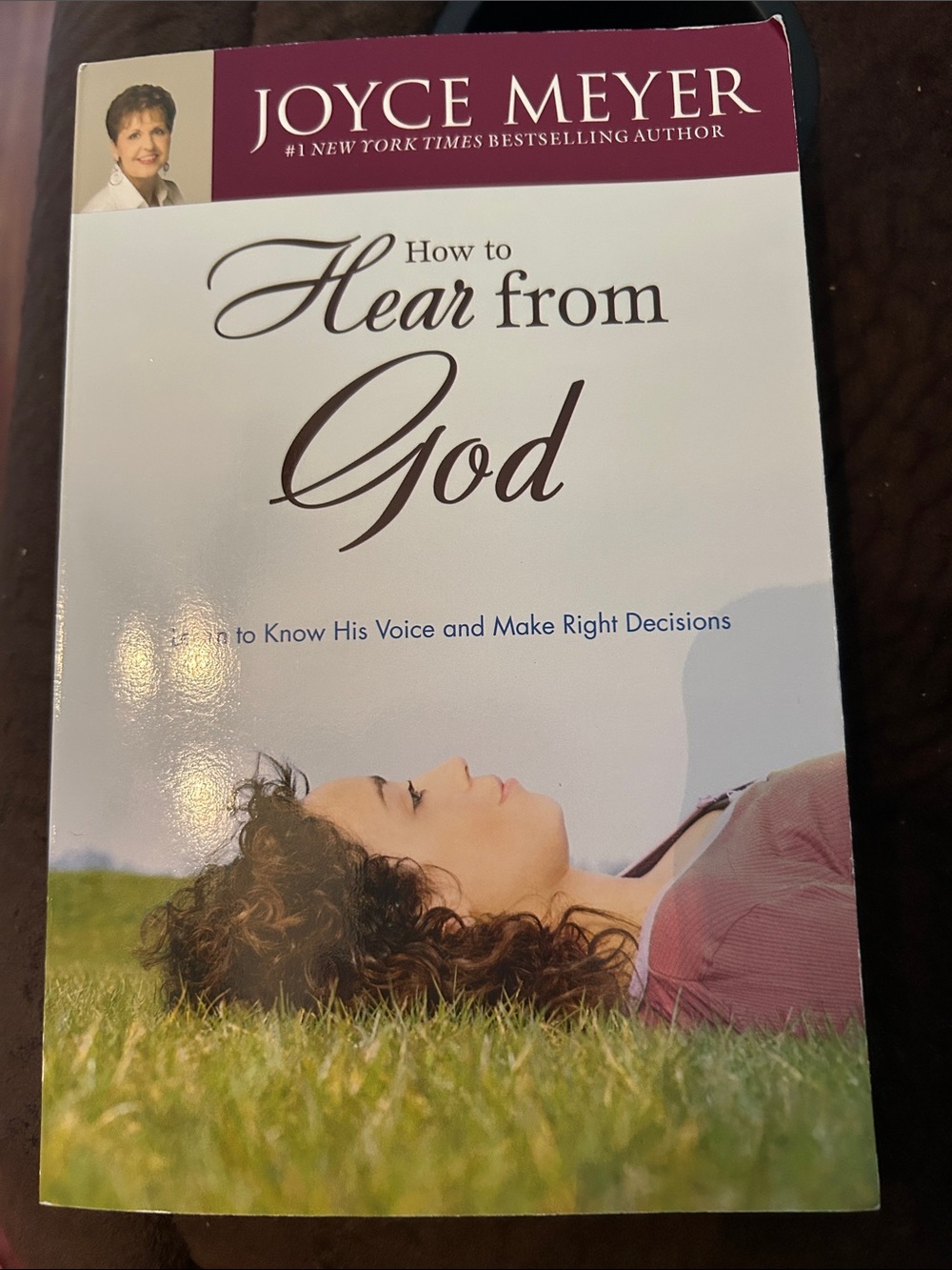 Joyce Meyer - How to Hear from God (White & Burgundy)